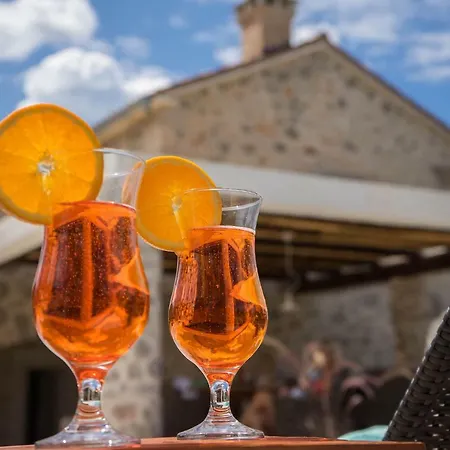 Na Kamenu Holiday home *