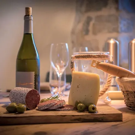 Holiday home Na Kamenu Dobrinj