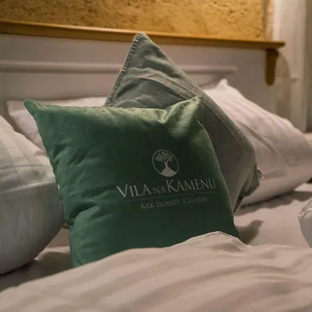 Сasa de vacaciones Na Kamenu Dobrinj